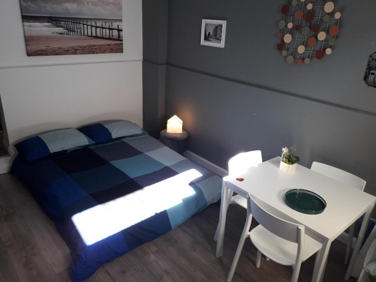 Sisto 85 - Holiday Catania-Fontanarossai nemzetközi repülőtér Kültér fotó